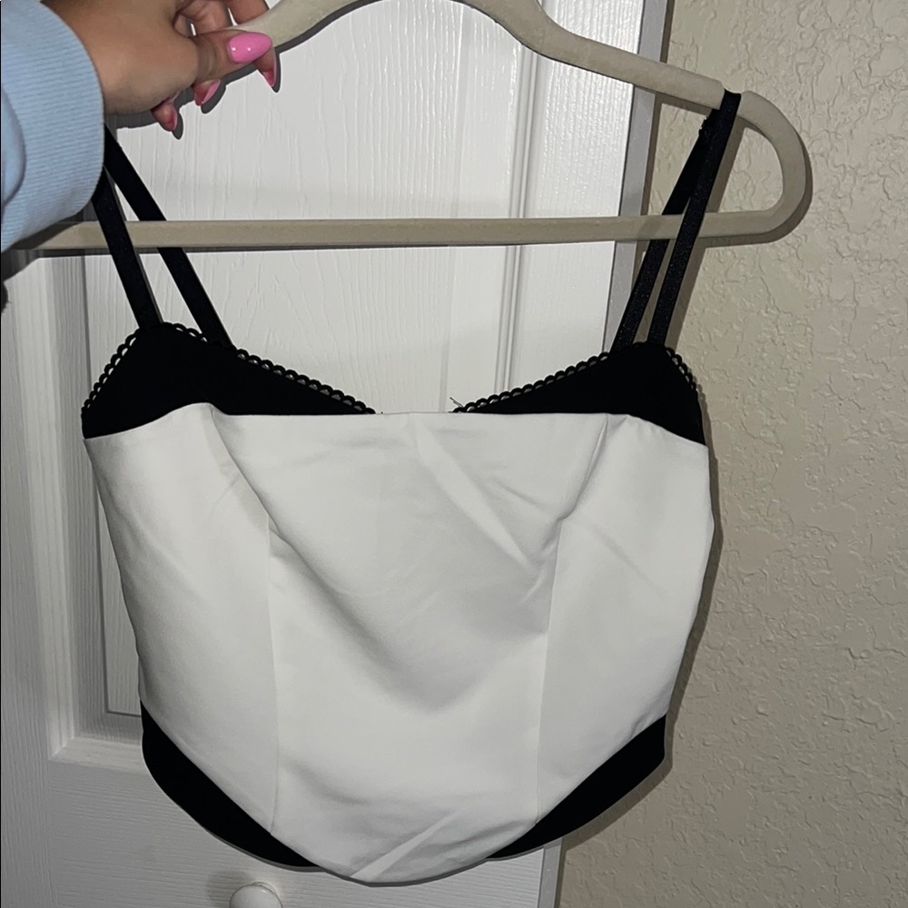 White Fox Boutique Black and White Tank Top